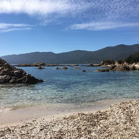 Propriano فيلة *